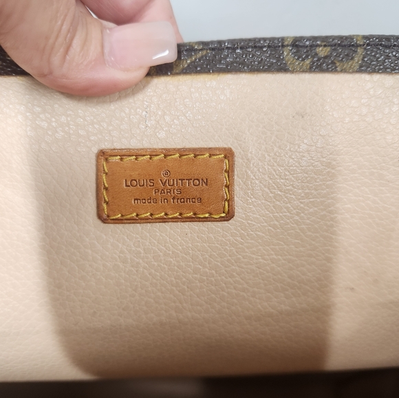 Louis Vuitton Sac Plat Bag - Picture 13 of 16